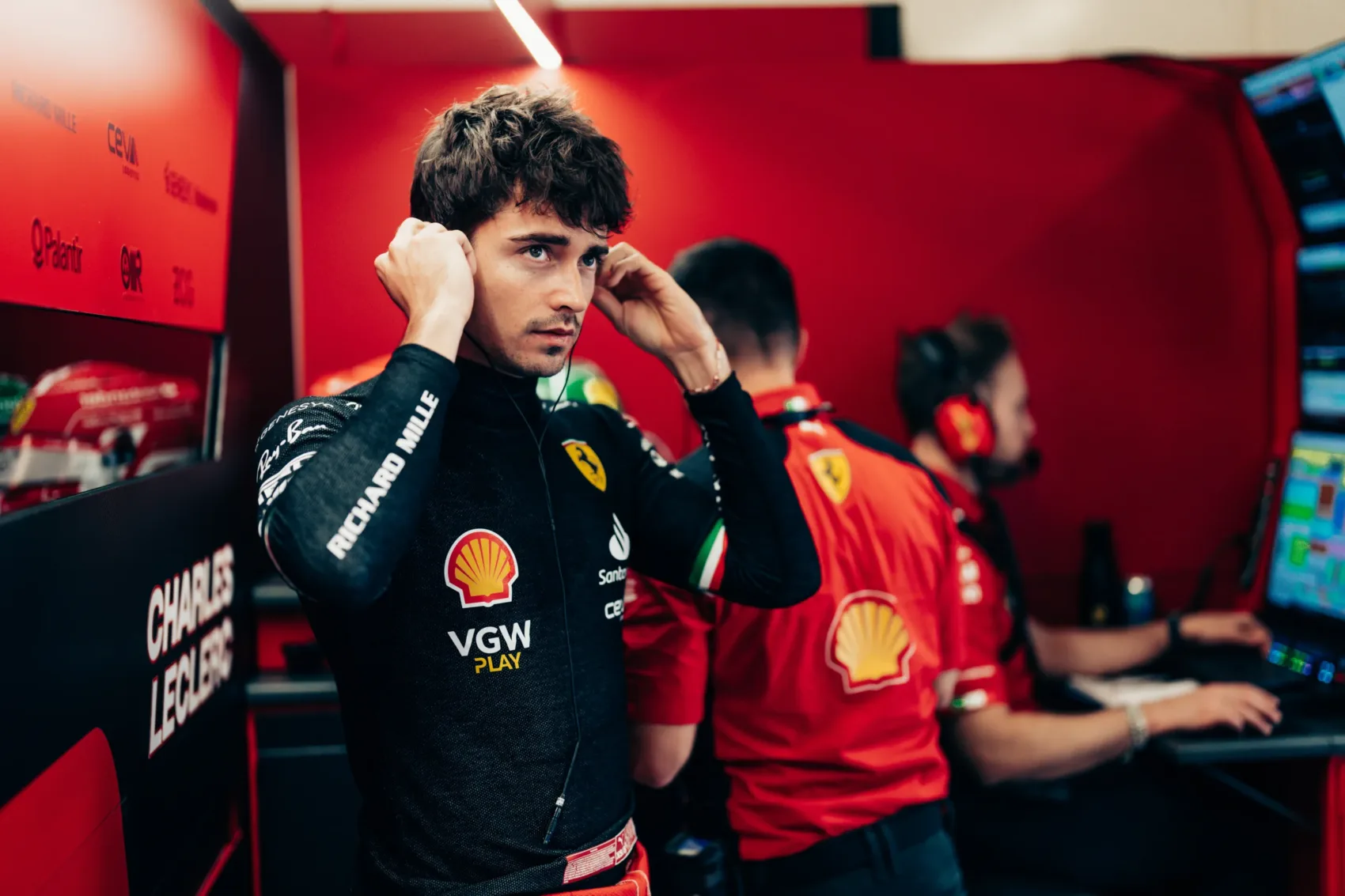 Leclerc a legutóbbi kijelentésével Hamiltont is figyelmeztethette