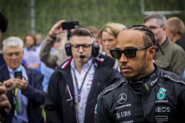 Lewis Hamilton, Peter Bonnington