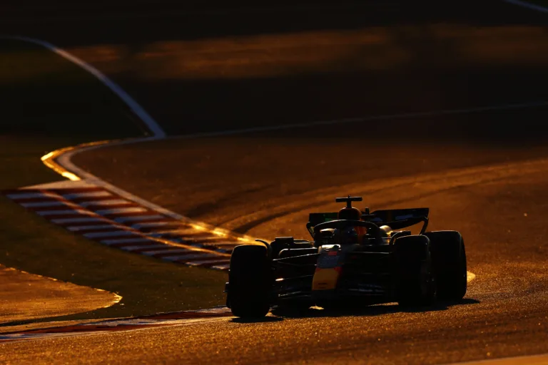 Wolff méltatja a Red Bull bátor hozzáállását