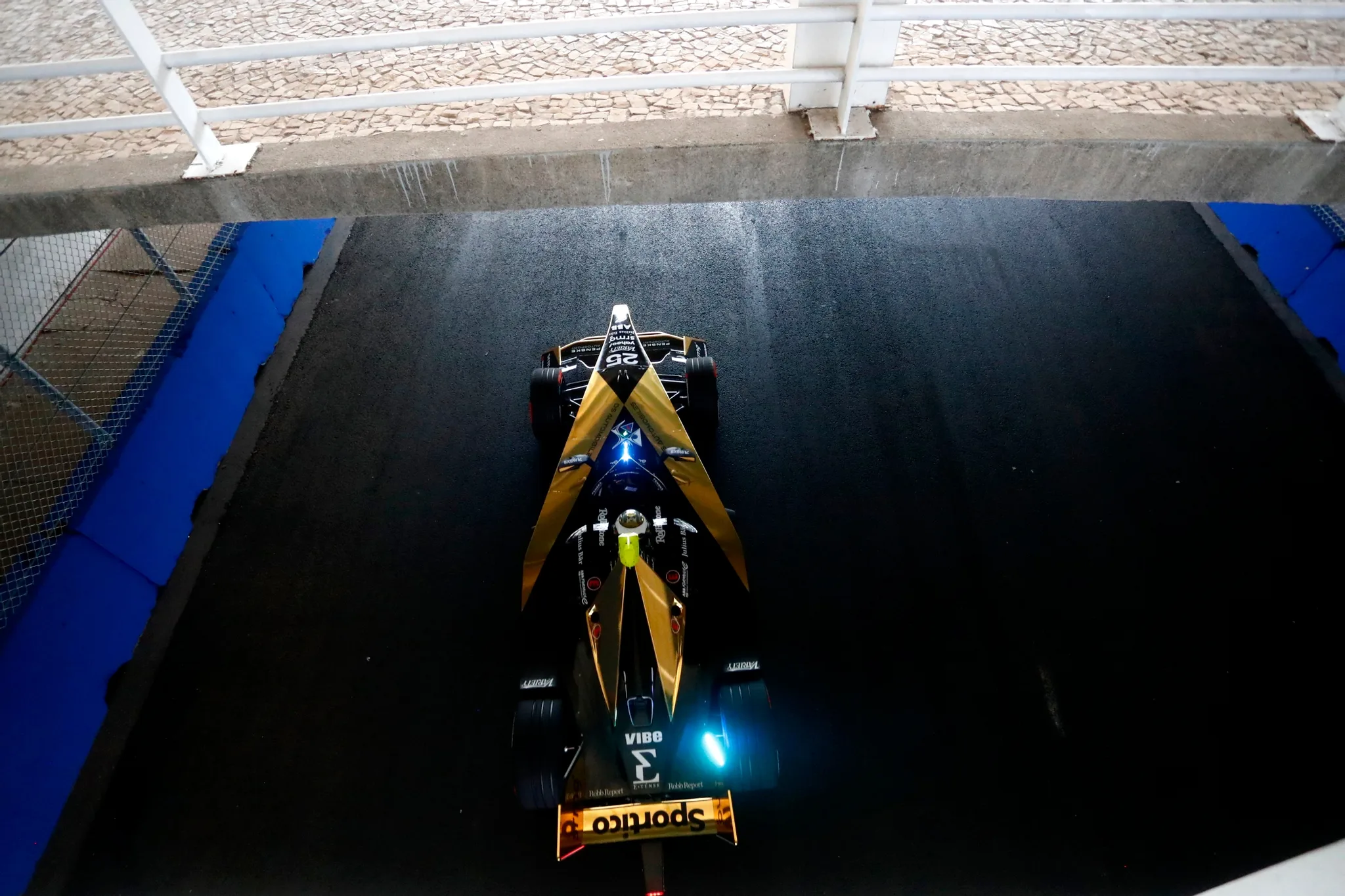 Abszurd: szezon közben vezetik be a gyártók bajnokságát