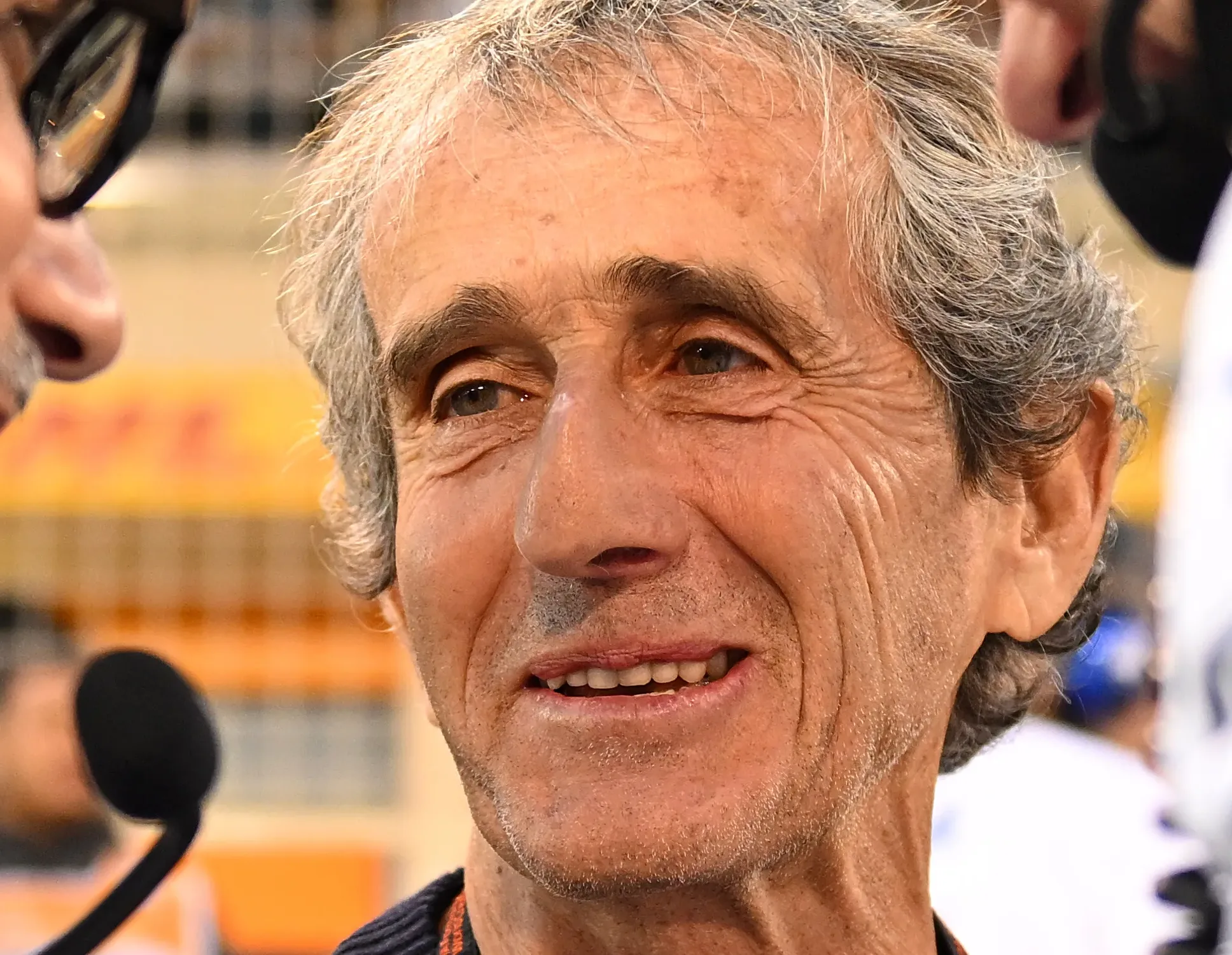 Betörés áldozata lett Alain Prost, meg is sérült a támadásban