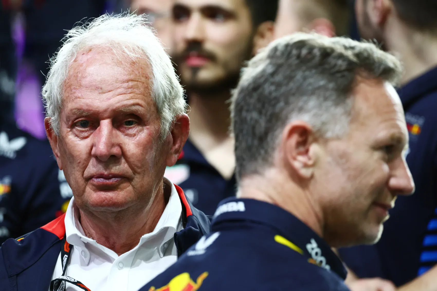 „Neki kell vállalnia a felelősséget” – a Red Bull nagyfőnöke oldalt választott Horner és Marko szembenállásában