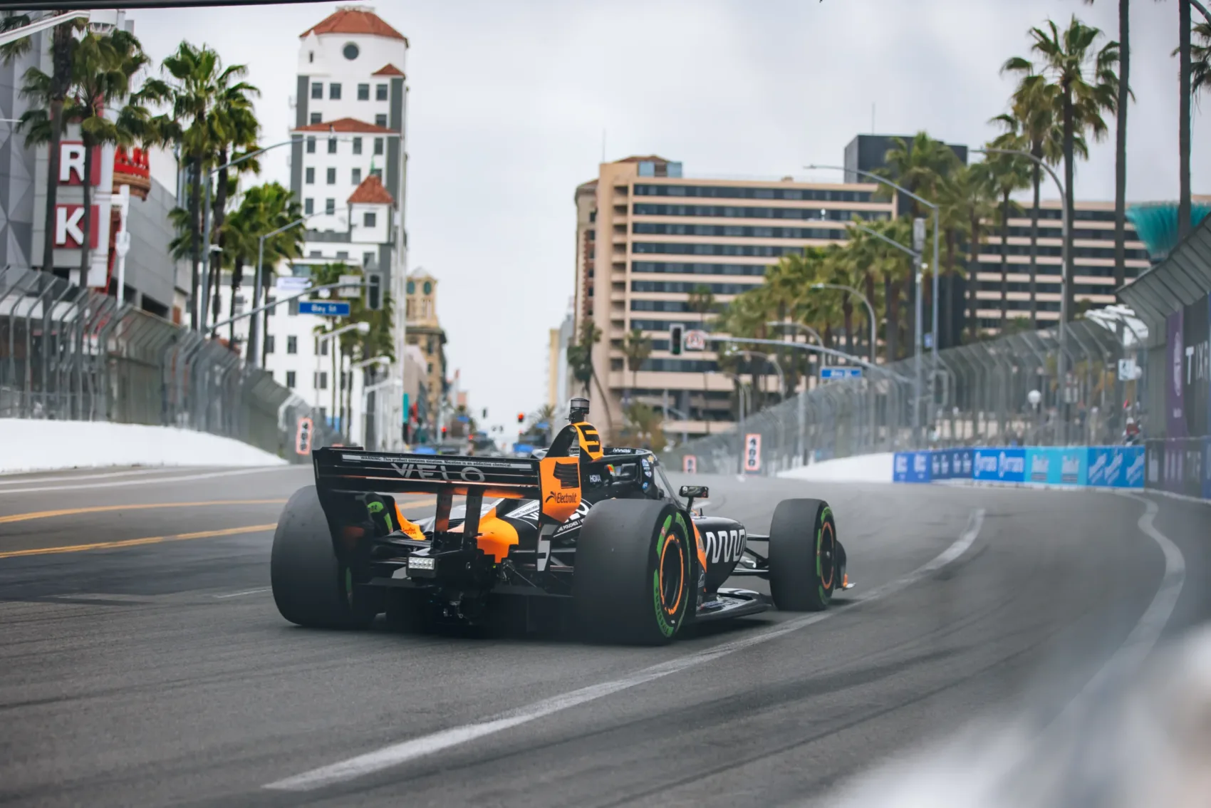 Az F1 cserben hagyta, de a McLarennél új irányt vehet a francia tehetség karrierje