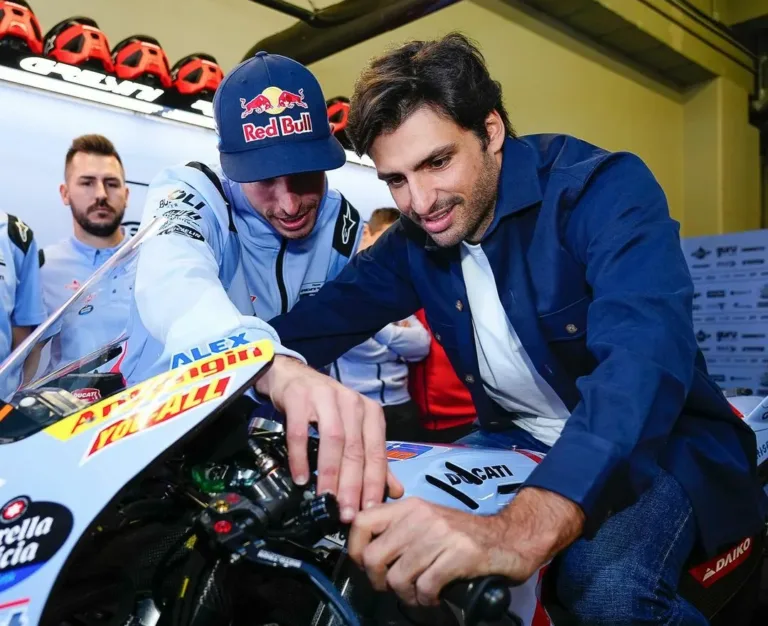 Sainz, Marquez