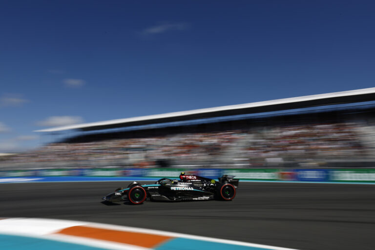 Ilyen, amikor Hamiltonnal madarat lehet fogatni egy 6. hellyel