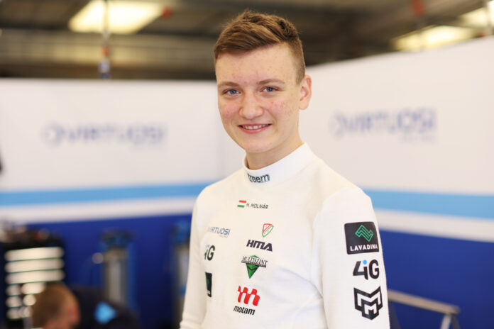 Molnárt, Martin, Virtuosi, Silverstone