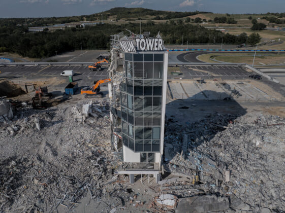 Hungaroring &uacute;jj&aacute;&eacute;p&iacute;t&eacute;s