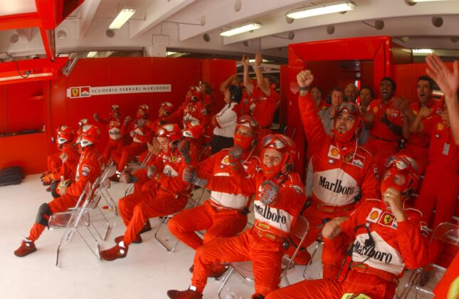 Ferrari, szerelők, Magyar Nagyd&iacute;j, 2001