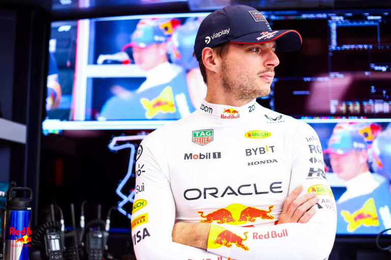 Elképesztő: Verstappen bojkottal vágott vissza a büntetésre, széttrollkodta a sajtótájékoztatót