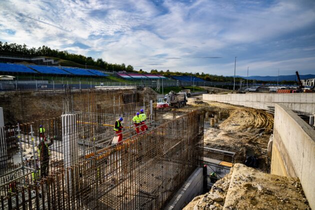 Hungaroring fel&uacute;j&iacute;t&aacute;s