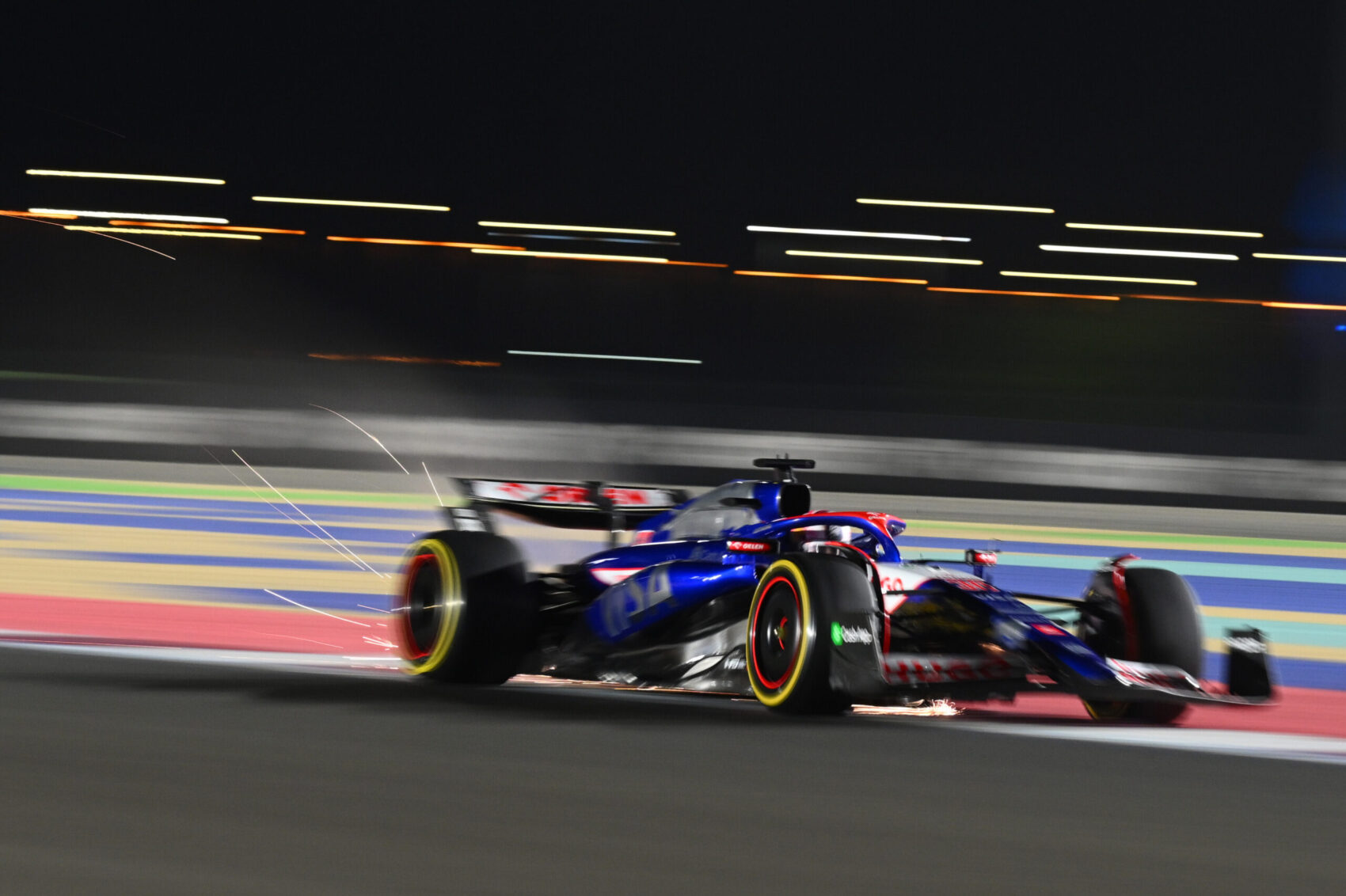 Elmebeteg tempó – hányás aligha lesz, de így is döbbeneteset gyorsult az F1 Katarban