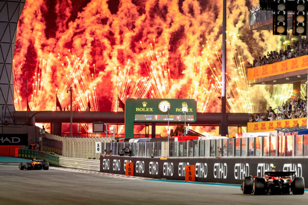 Lando Norris, McLaren, Carlos Sainz, Ferrari, Abu-dzabi Nagyd&iacute;j, tűzij&aacute;t&eacute;k