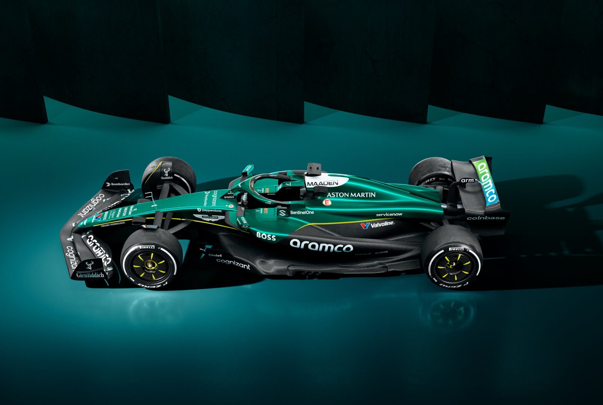 Itt van Alonso 2025-ös Aston Martinja, az AMR25