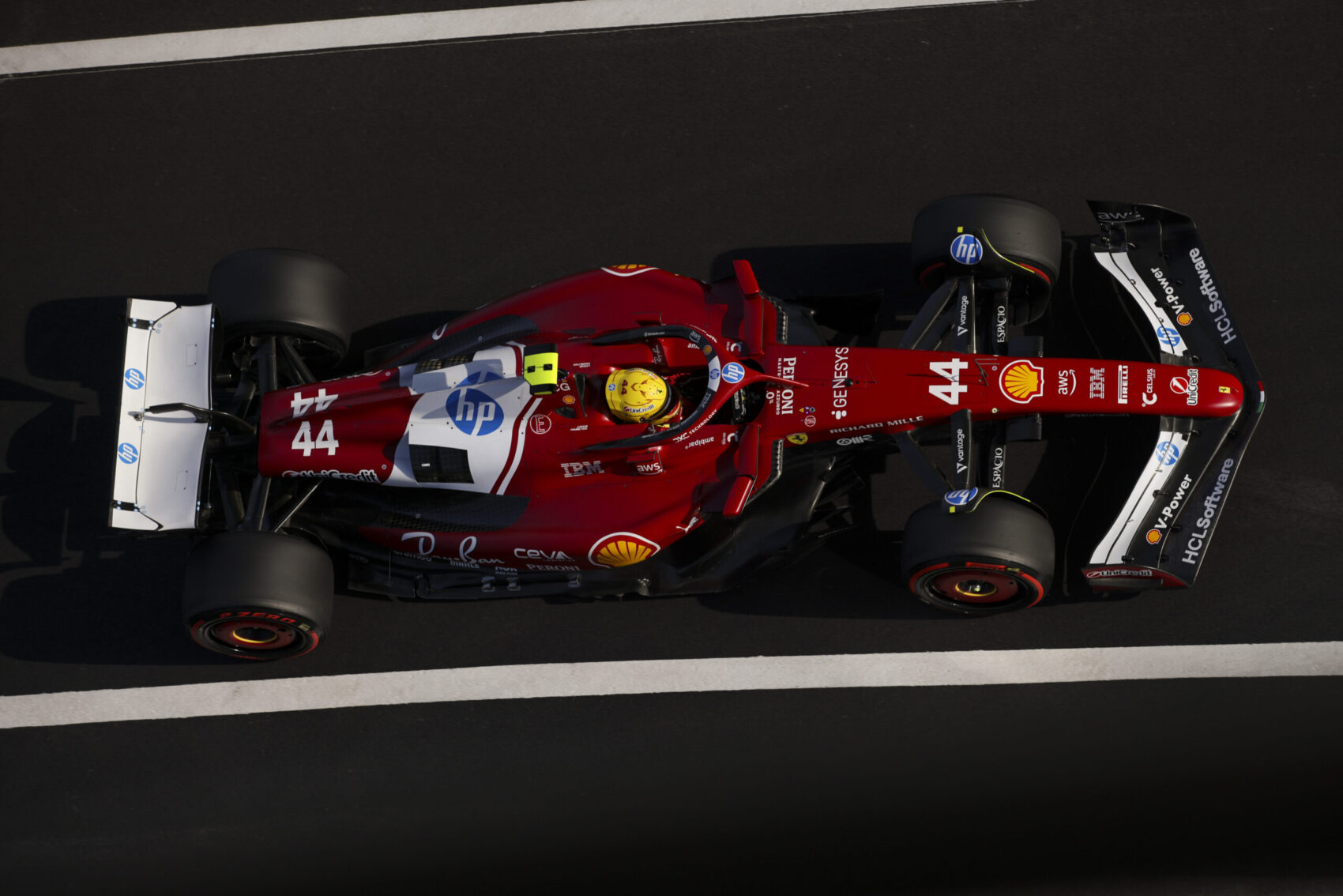 Hamilton nyitott az élen Silverstone-ban