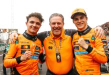 Lando Norris, Zak Brown, Oscar Piastri, McLaren