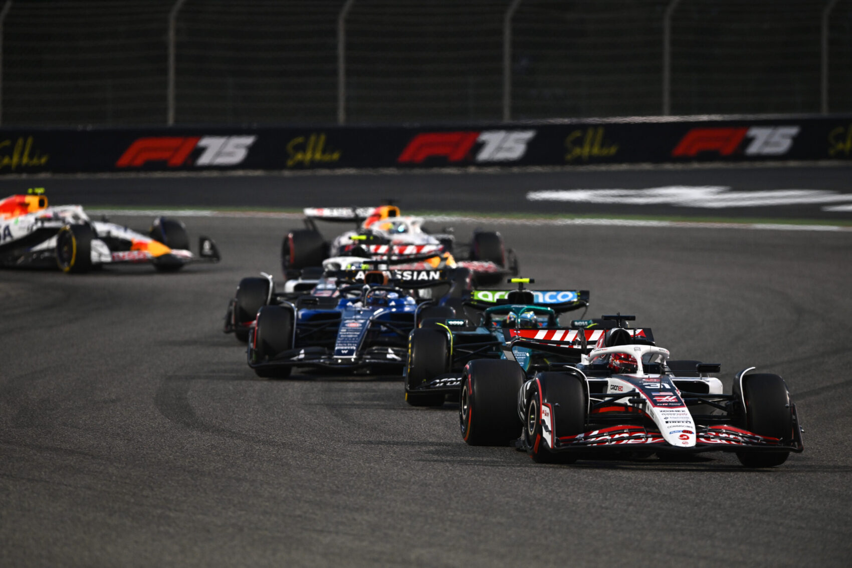 „Sohasem láttam még ilyet” – a Mercedesnél is gyorsabban fejlesztene a mezőny legkisebb csapata?