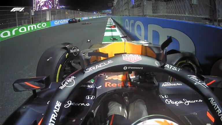 Tsunodán kifogtak a falak, összetörte a Red Bullt a második edzésen