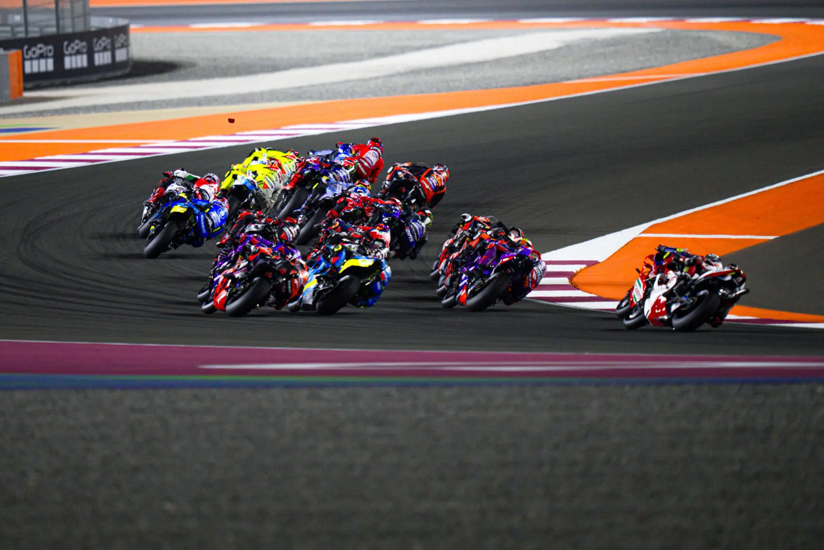 A MotoGP vezére elismerte, nem valószínű, hogy áprilisban lesz Katari Nagydíj