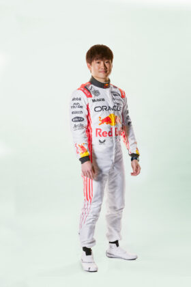 Yuki Tsunoda, Red Bull, Honda fest&eacute;s