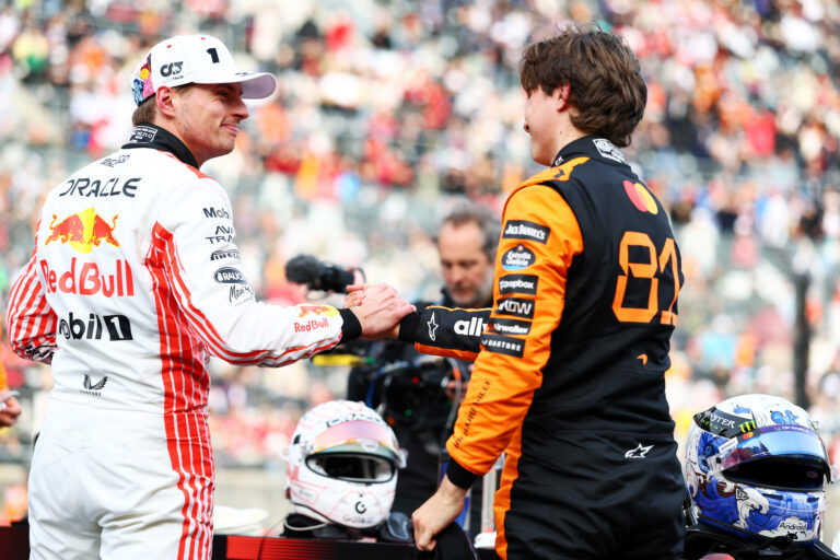 Verstappen valaha volt legjobb köre mellett az sem számít, hogy a McLarené a domináns autó