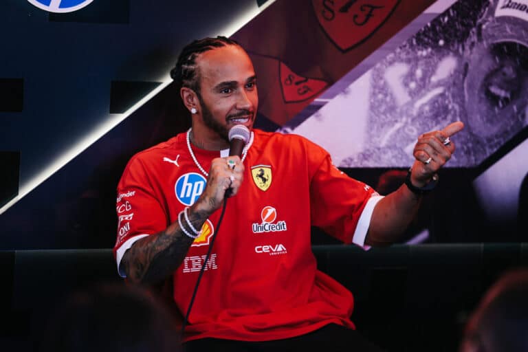 Hamilton elmondta, miért nem kell neki barátnő