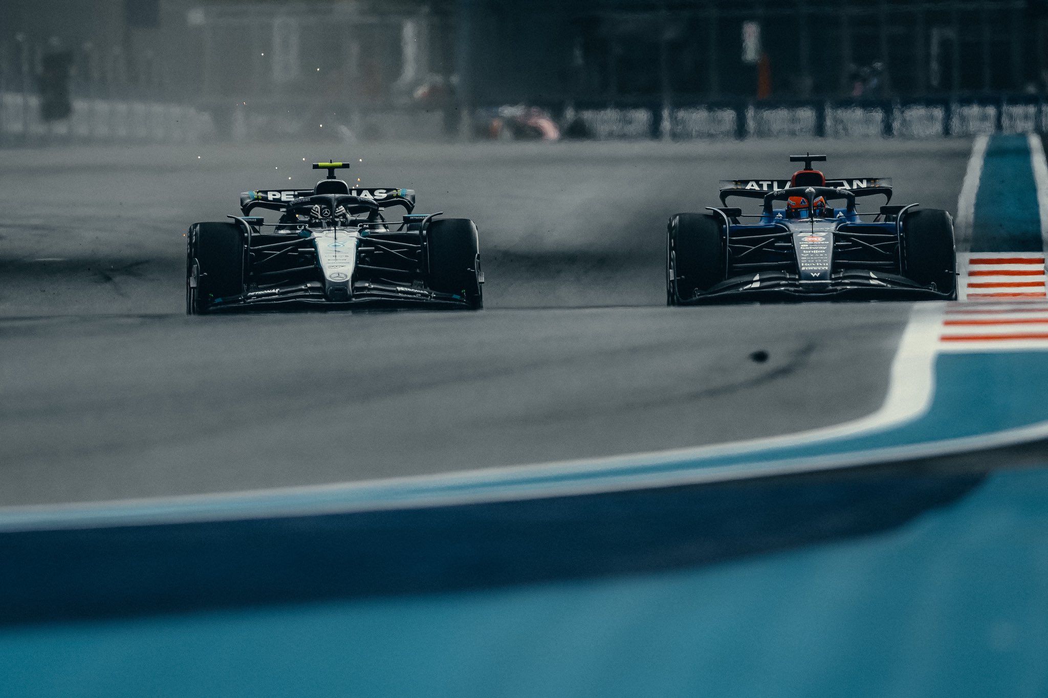 Verstappen korábbi csapattársa olyat látott a befutónál, amit eddig még soha