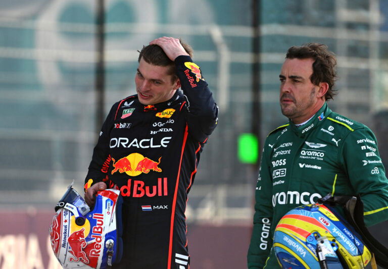 Alonso szerint Verstappen a McLarennél gyengébb autóban is képes megnyerni a bajnokságot