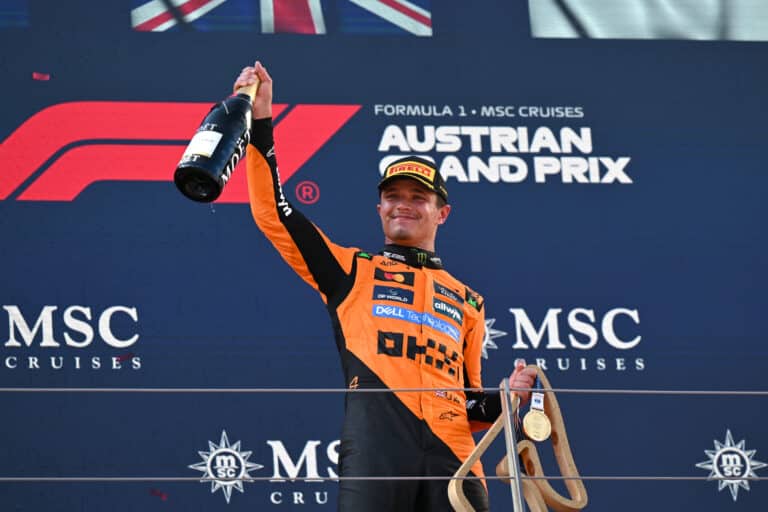 Norris nyerte a heti cukisági versenyt: örök élményt adott sérült kis rajongójának (videó)