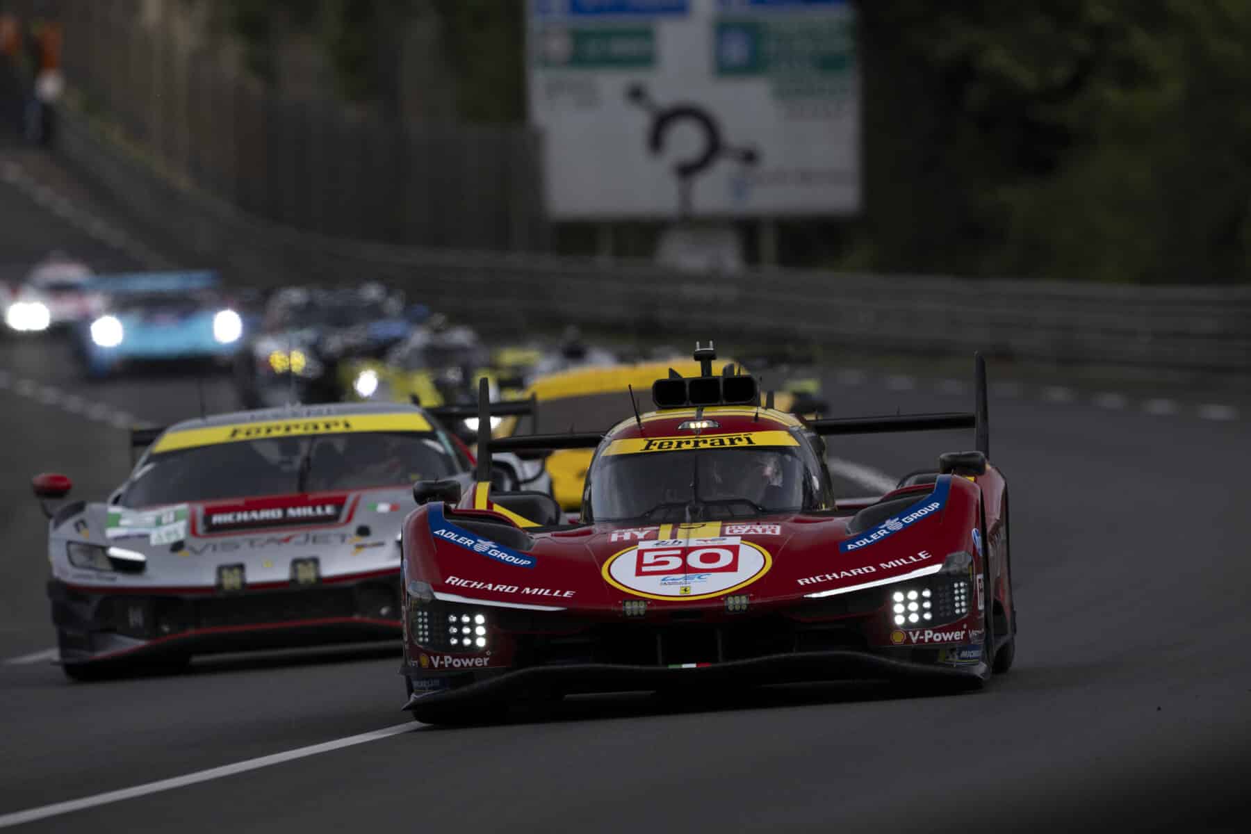 Le Mans, Ferrari