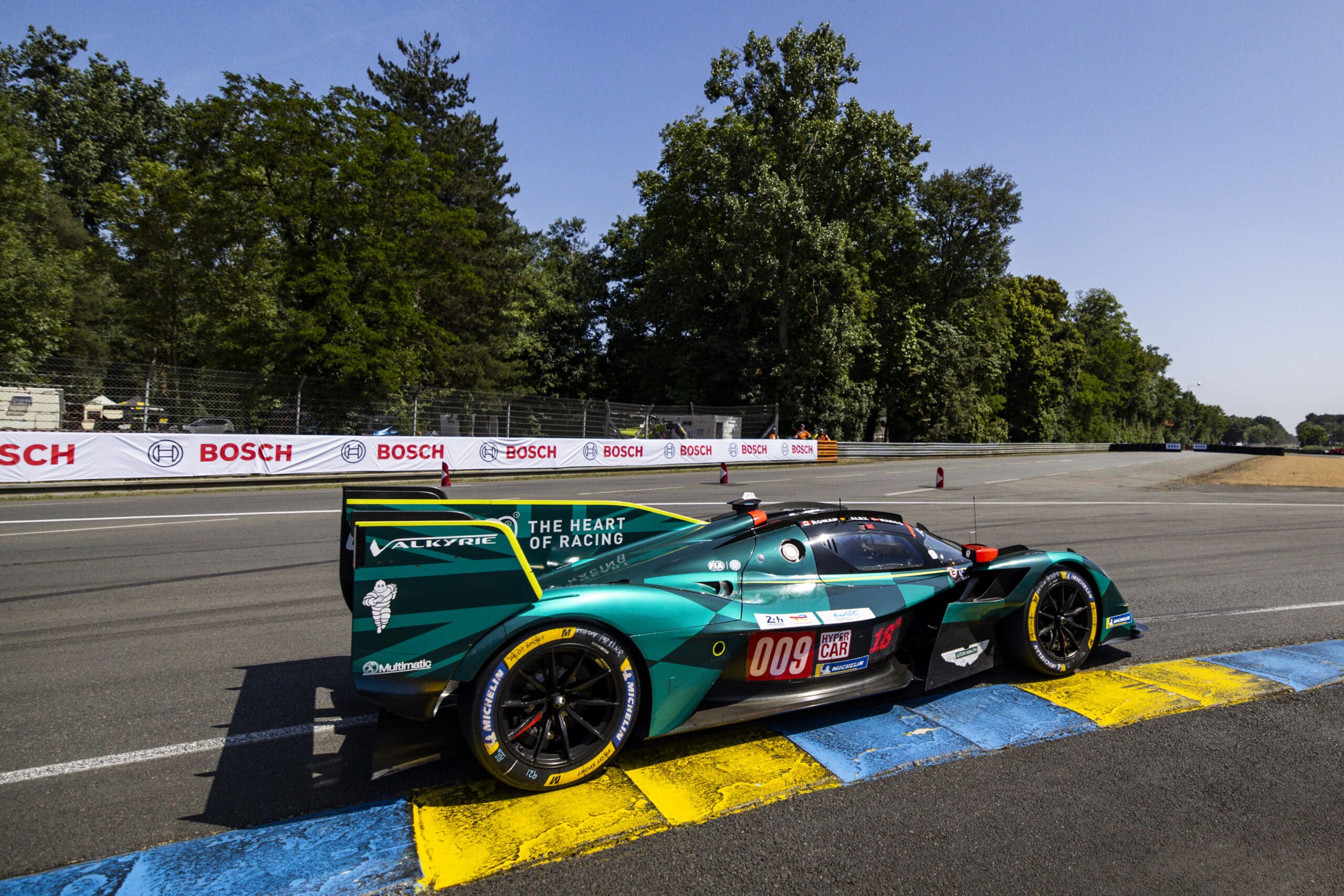 Meglepetés, kizárás és elvérző nagy nevek a Le Mans-i időmérőn