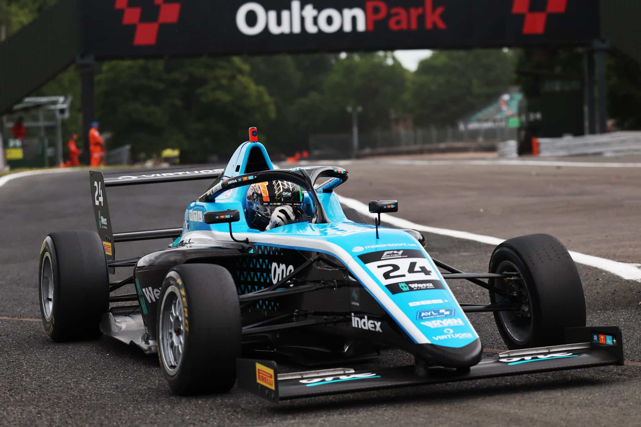 Molnár Martin, Oulton Park