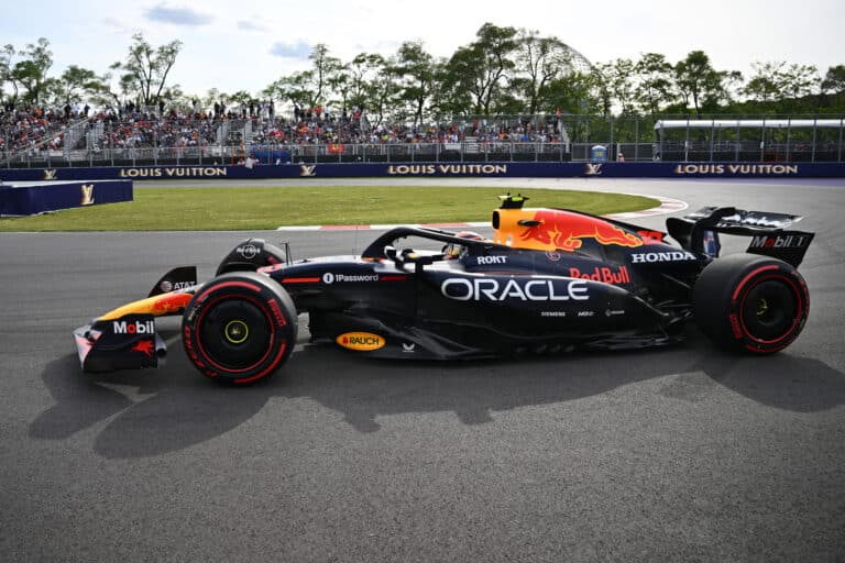 Az újonc már nem is merné vezetni a Red Bullt – visszasírja még Pérezt a csapat?