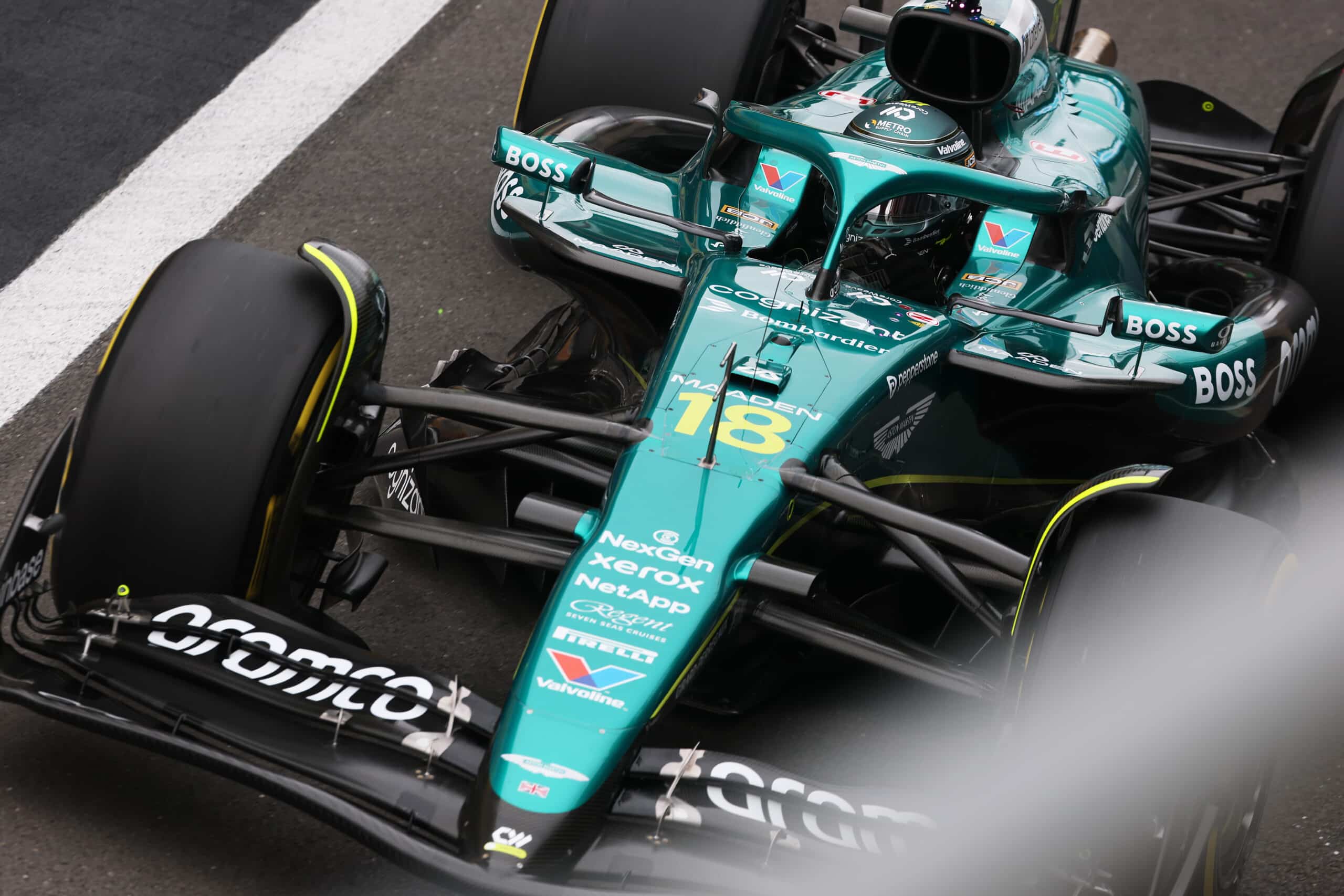 Lakat lehet az F1-es versenyzők száján, ezért nem kritizálják az új szabályokat