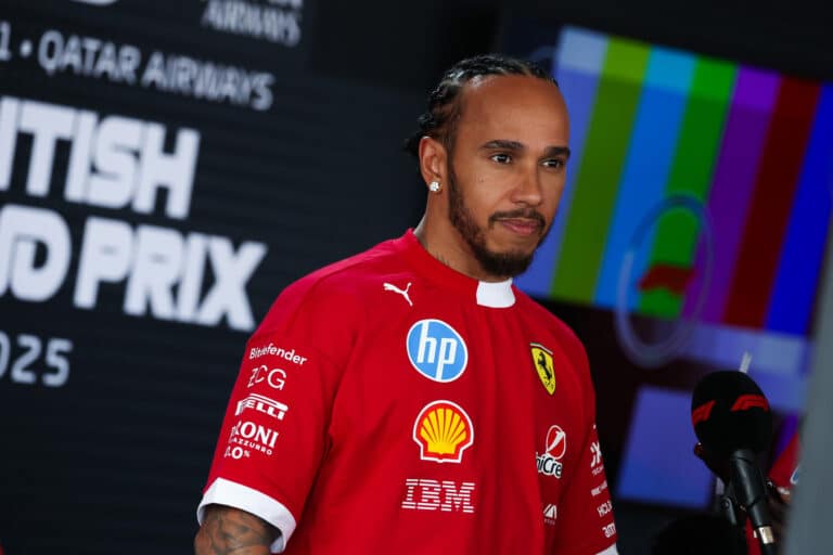 Hamilton belengette, a jövőben egy egész más szakma sztárjaként fog visszatérni Silverstone-ba