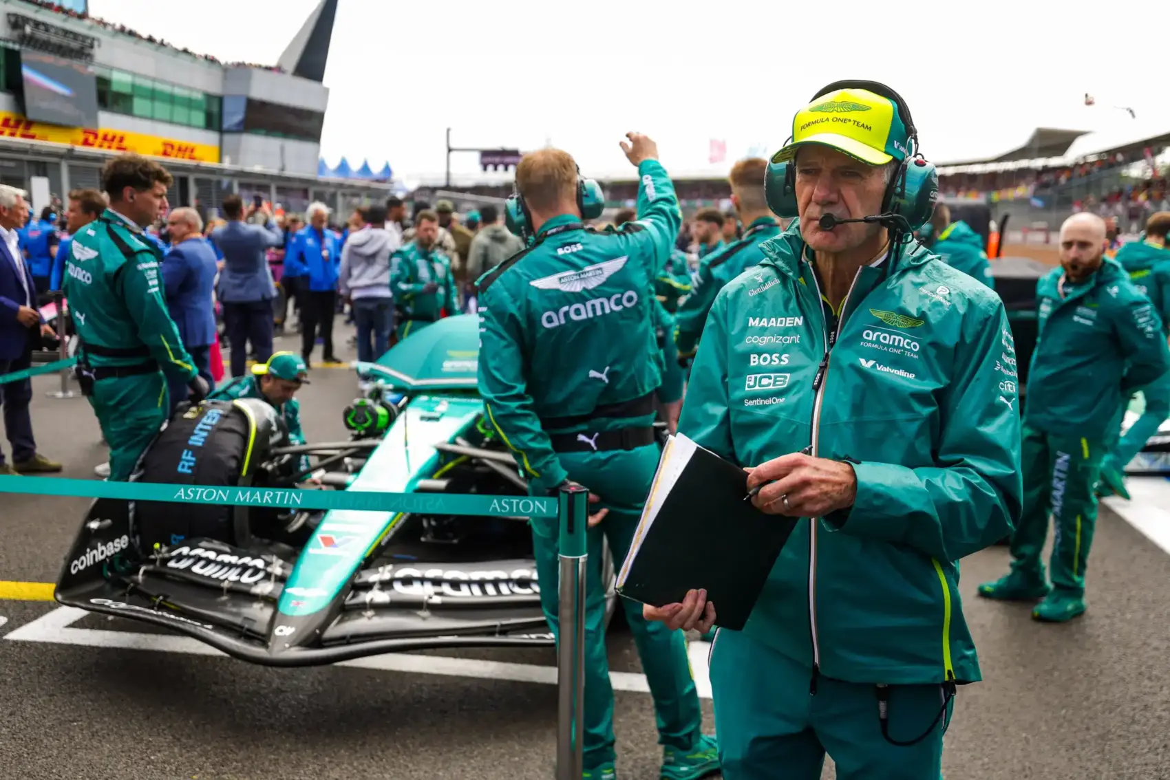 Newey mégis hozzátehetett Alonso idei autójához, a Hungaroringen derülhet ki, hogy mennyit