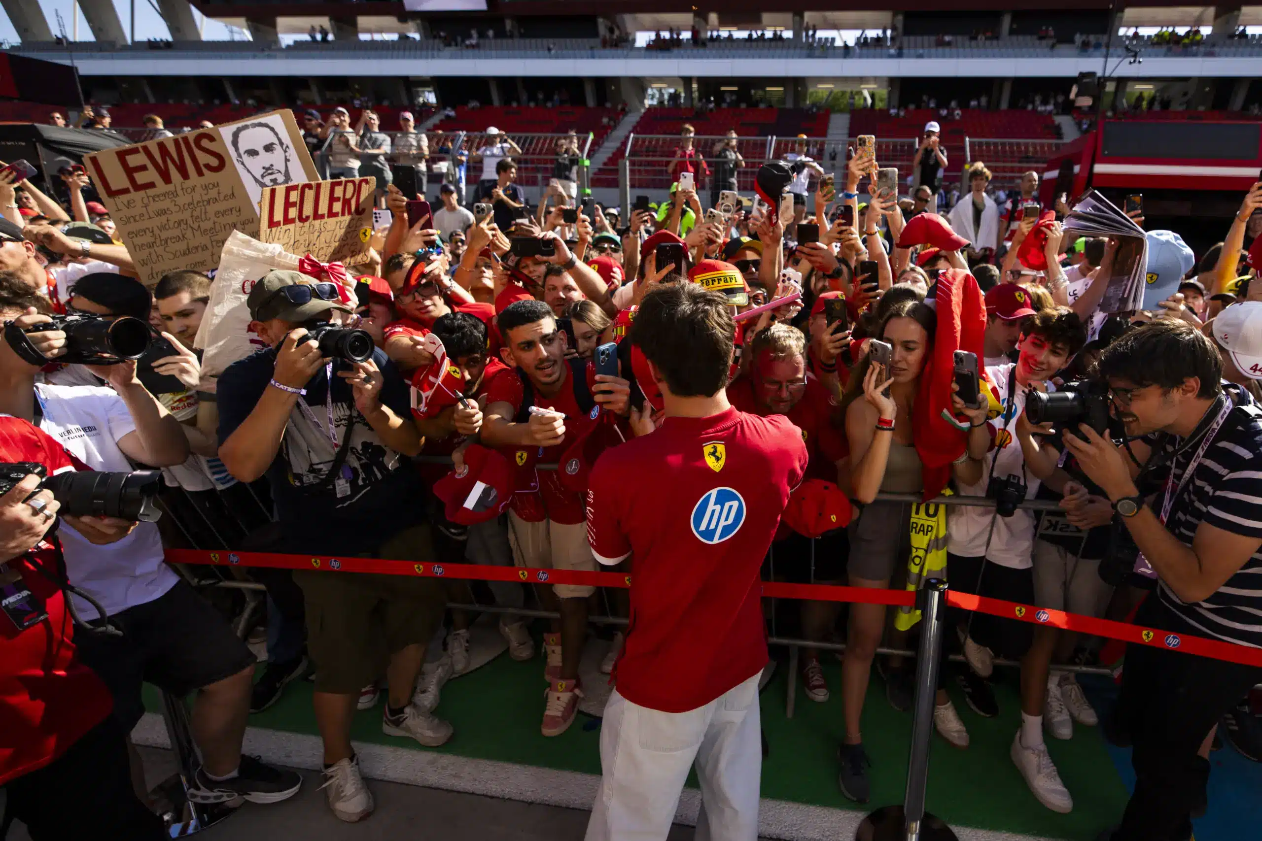 Képeken a 40. Magyar Nagydíj csütörtöki napja