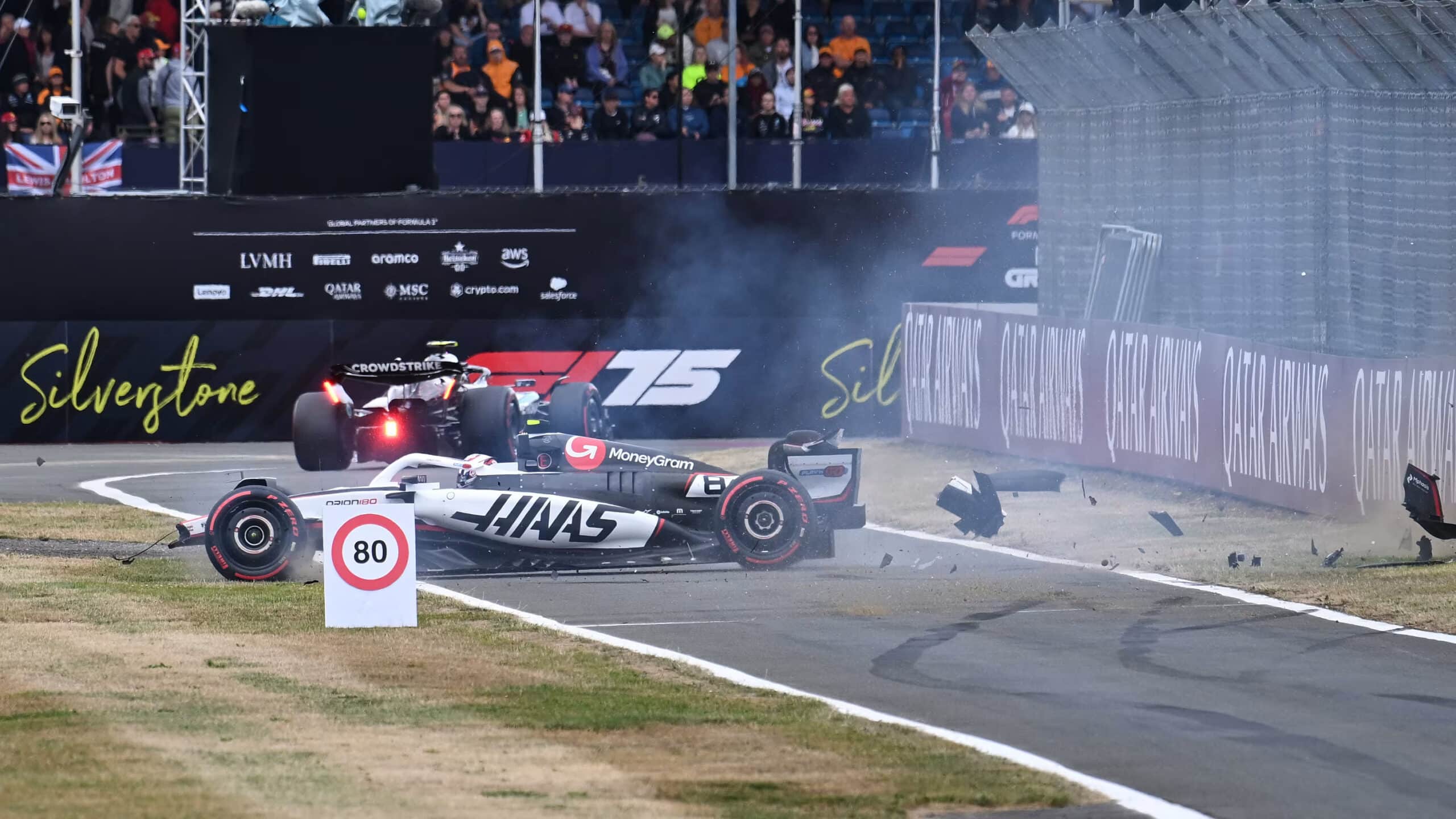 Nem elég, hogy összetörte az autót, visszaeső bűnözőként még súlyos büntetést is kapott az F1-es pilóta