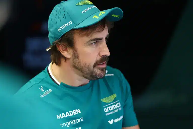 Fernando Alonso, Aston Martin