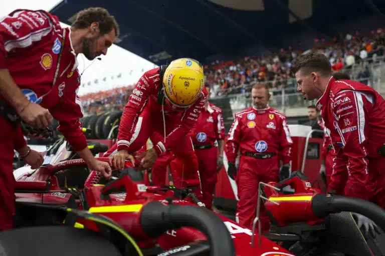 Hamilton belső nyugalomra lelt, és el akarja engedni a haszontalan dolgokat