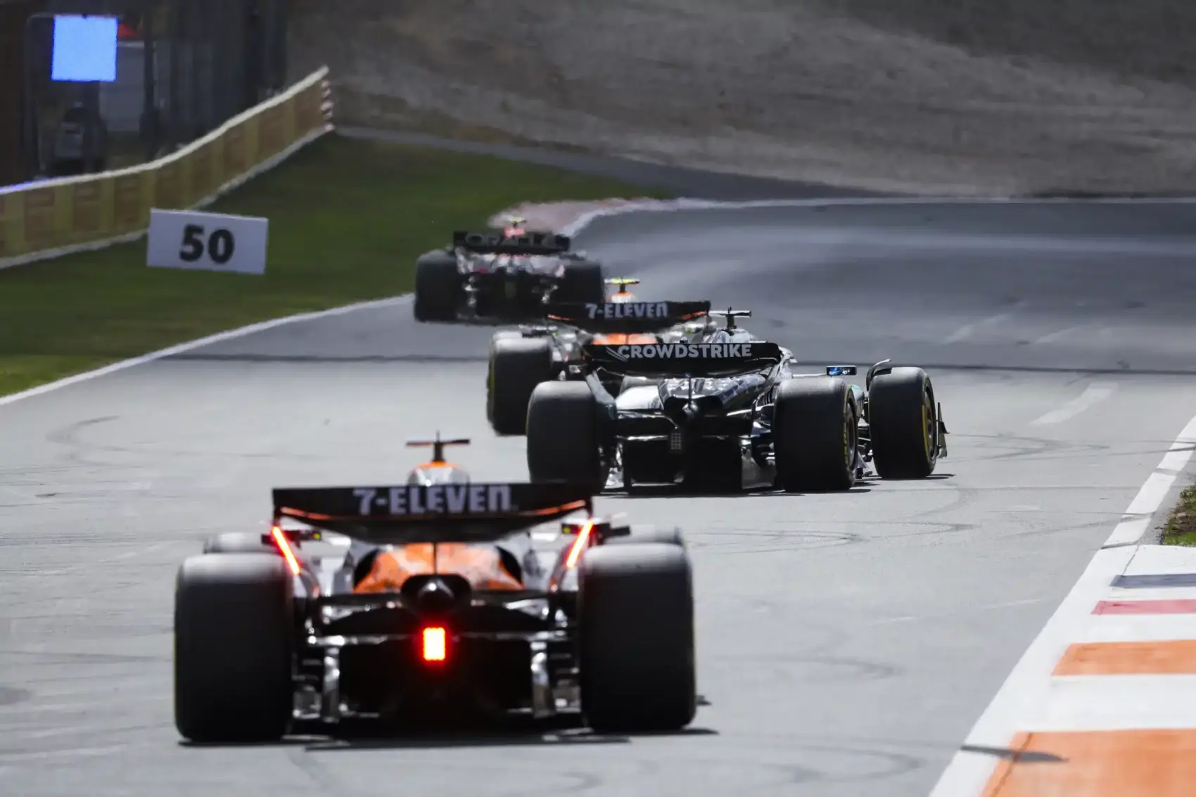 Verstappen furcsa hibája zárta le a Holland Nagydíj első edzését