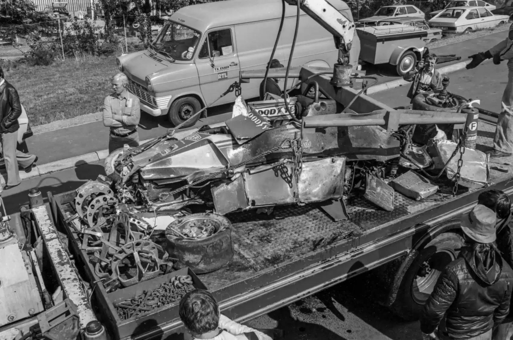 „Hogyan lehet arc nélkül élni?”; „nem fogják felismerni” – 49 éves az F1 leghíresebb balesete