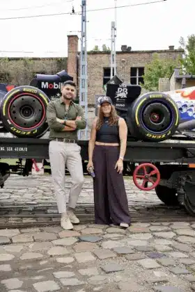Horv&aacute;th Laura, Nagy D&aacute;niel, Red Bull villamos