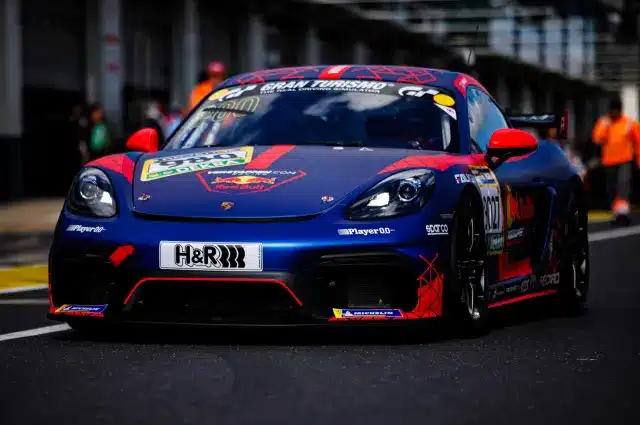 Verstappen nem teljesítette a követelményt ahhoz, hogy saját csapatában versenyezhessen