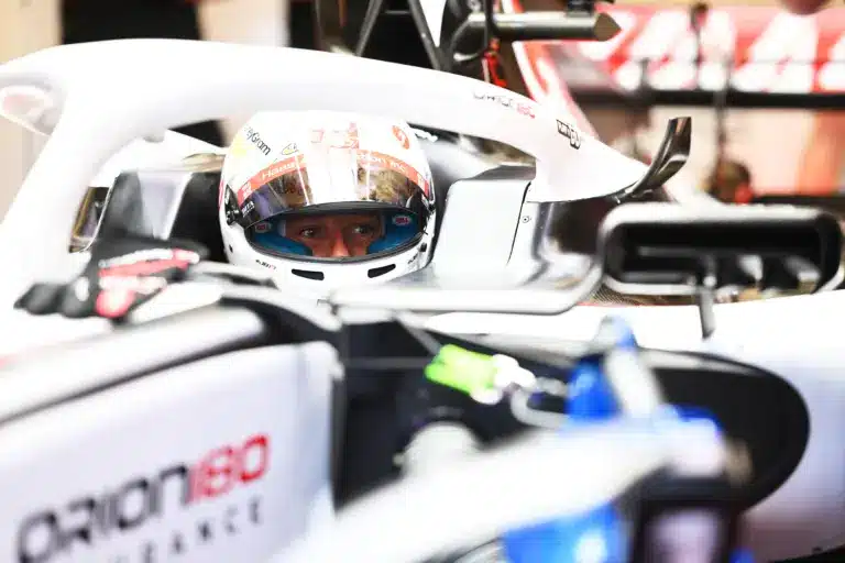 Grosjean újra F1-es autót vezet – galéria