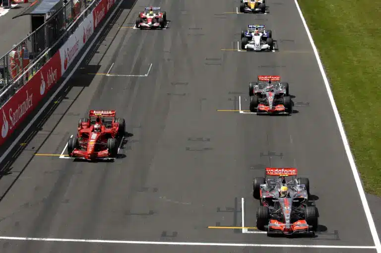 Ferrari, McLaren, 2007