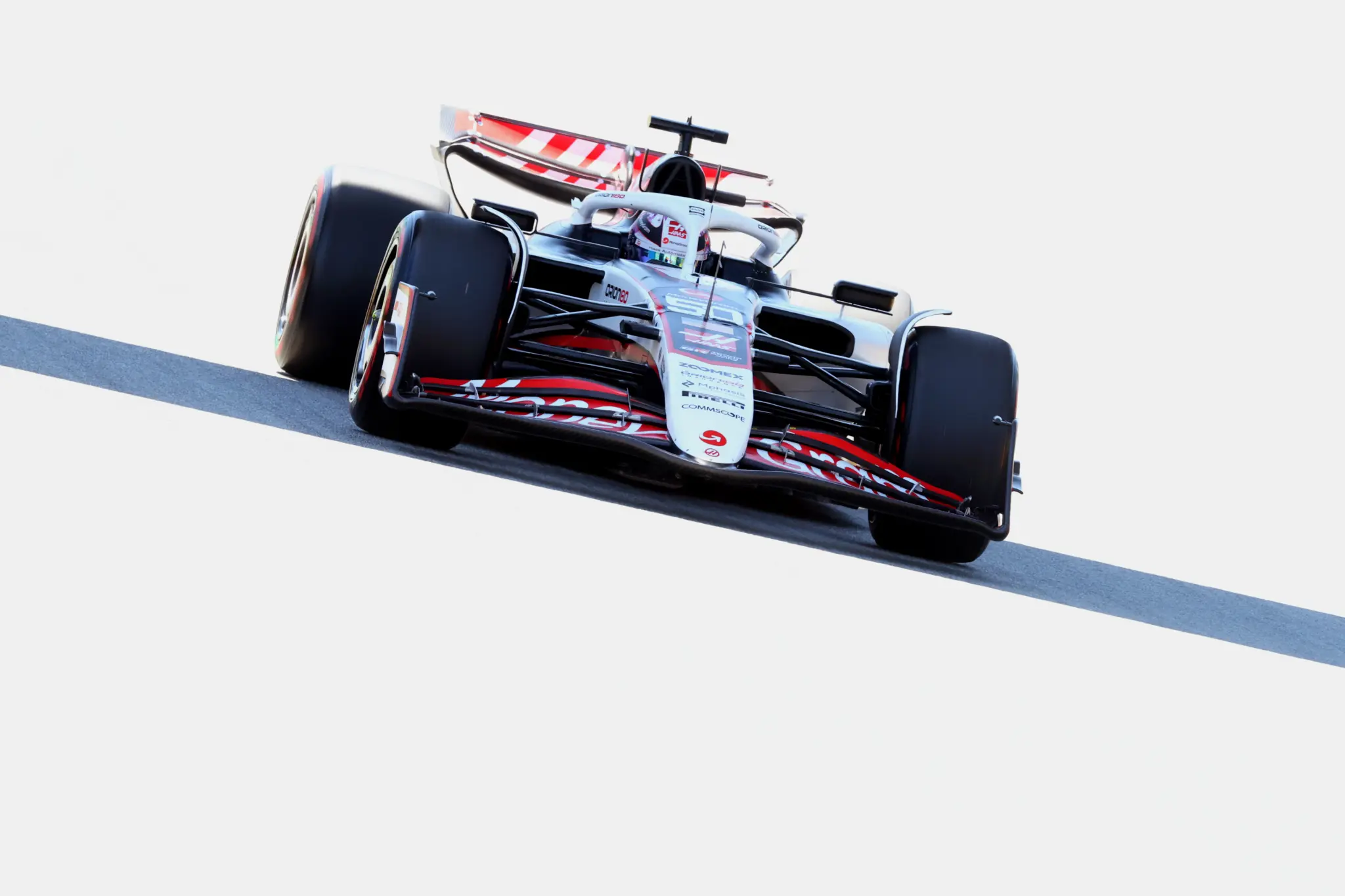 Ryo Hirakawa, Haas
