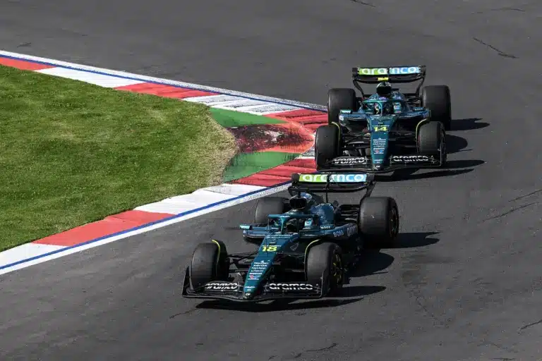 Öntelt, lusta F1-es mérnököket tessék, szabadon vihetők – kisöprésbe kezd az Aston Martin