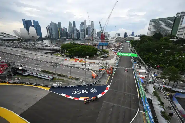 Megkezdődött az első hőségriadós F1-es versenyhétvége