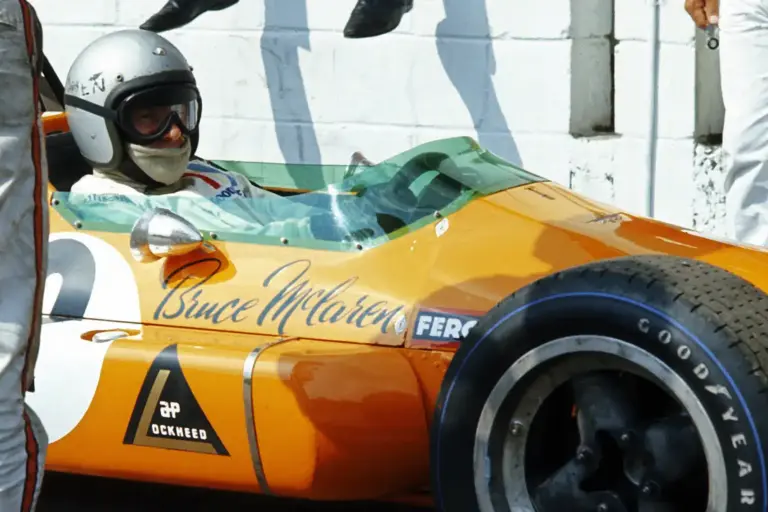 ESZEDBE SE JUSSON HASZNÁLNI