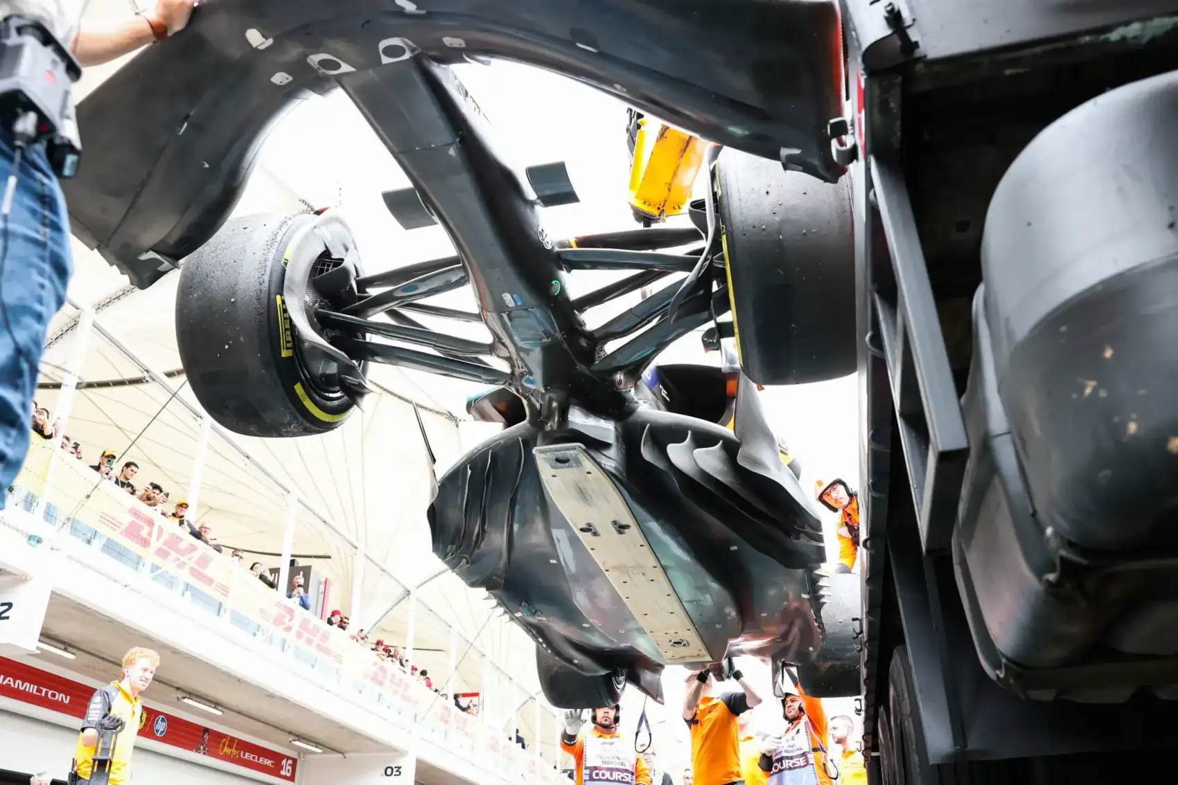 Illegális megoldást használhat több F1-es csapat, az előző futamon buktak le